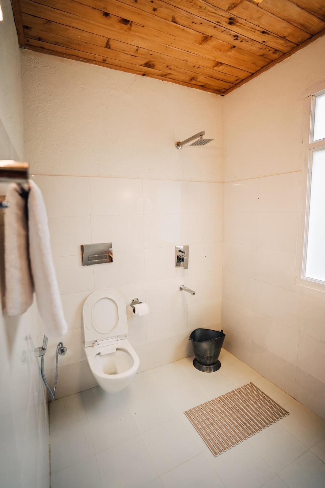 Soho House Apartment Jibhi ภายนอก รูปภาพ