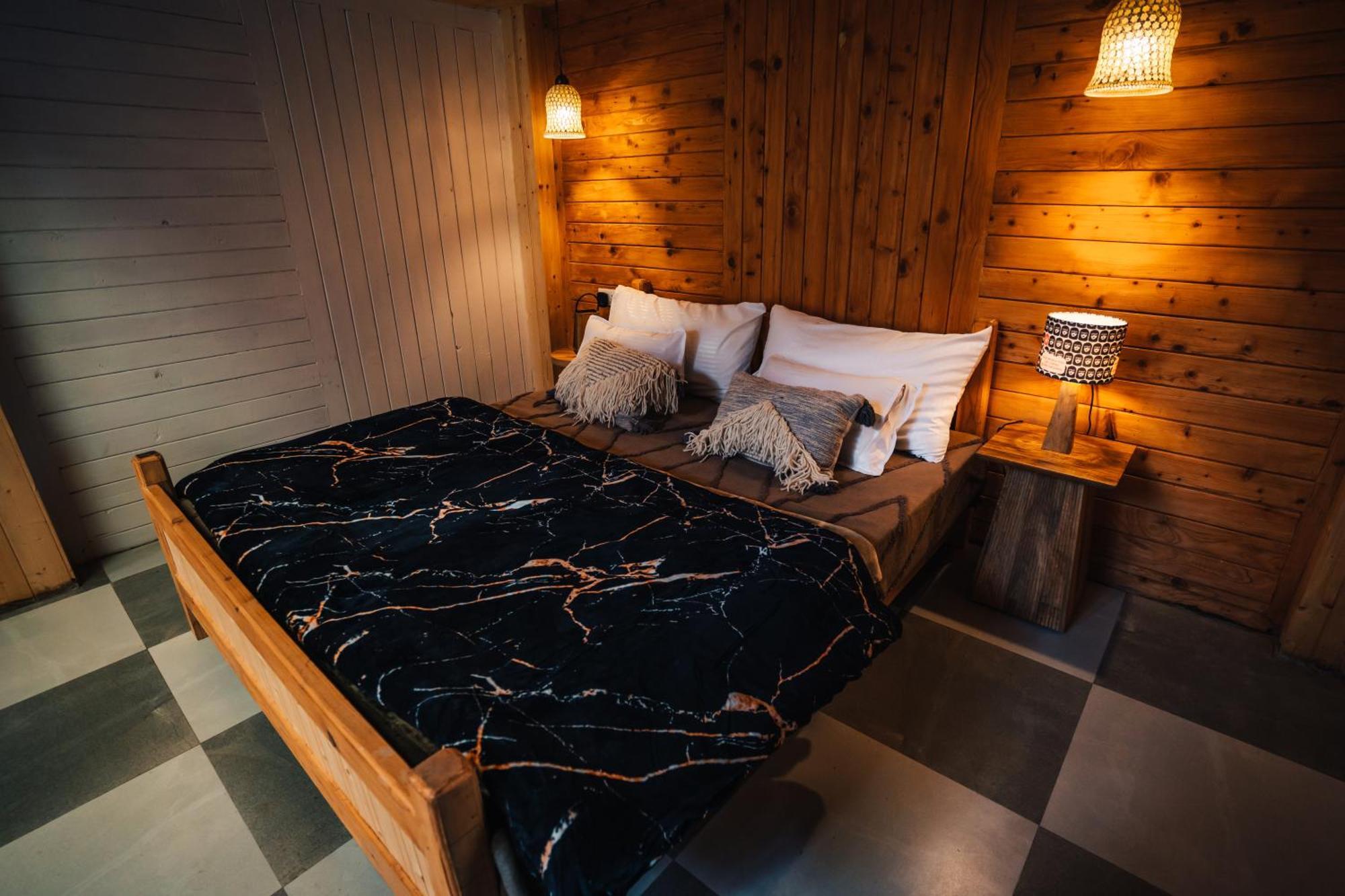 Soho House Apartment Jibhi ภายนอก รูปภาพ