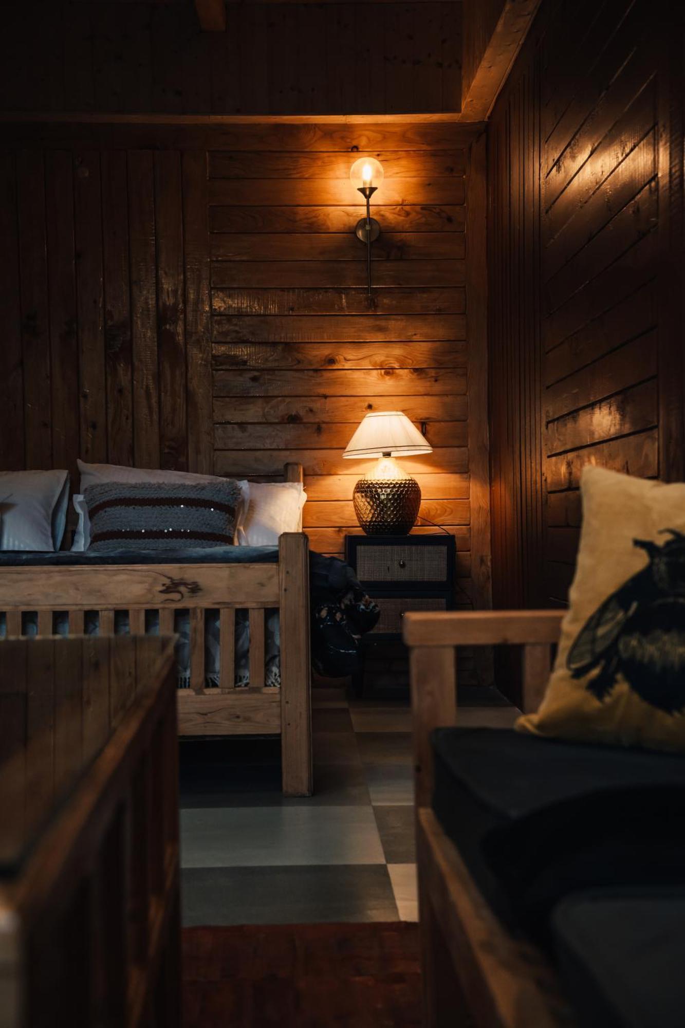 Soho House Apartment Jibhi ภายนอก รูปภาพ